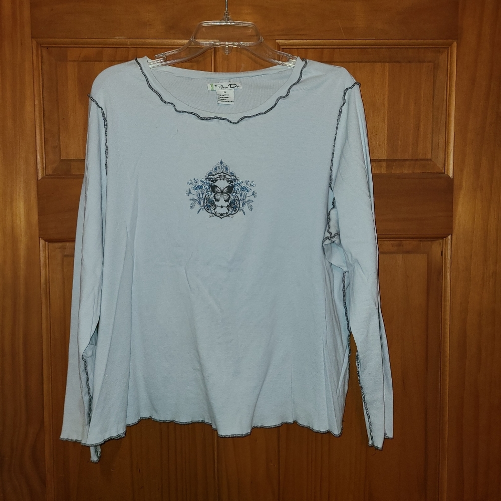 Womens 1X top